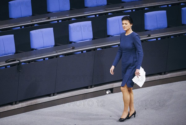 Sahra Wagenknecht, Non-attached Member, recorded during a debate in the German Bundestag on Epl 04,