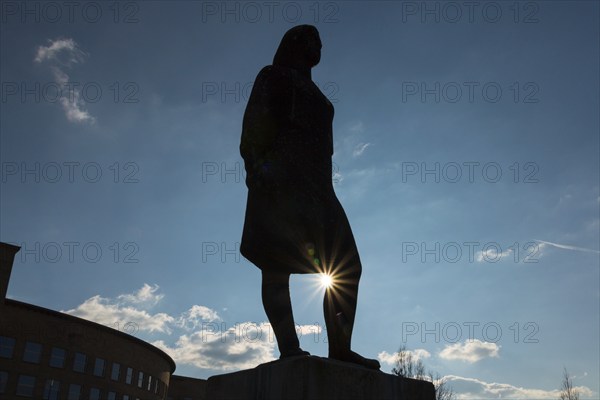 Silhouette of a female statue, Sun Star, Bitterfeld, Wolfen, Saxony-Anhalt, Germany, Europe