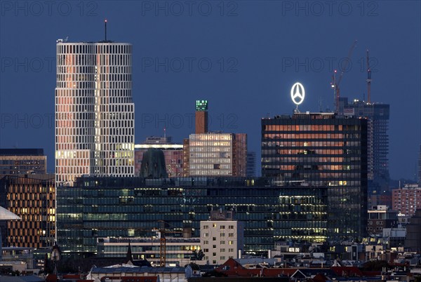 Berlin City West with the Walldorf Astoria Hotel, the Upper West building and the Europa Centre, 23