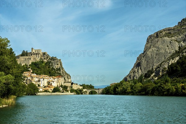 Sisteron. The citadel facing the Baume rock overlooking the river Durance, Alpes-de-Haute-Provence.