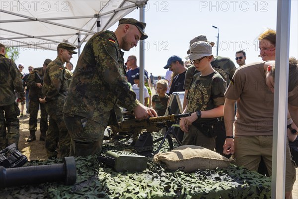 The Oberlausitz military training area opened its Tor tor to thousands of visitors for the Open Day