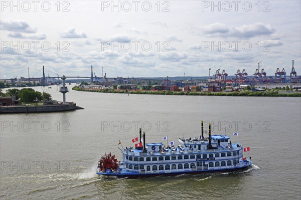 Europe, Germany, Hanseatic City of Hamburg, Elbe, Harbour, View to Köhlbrand with view to Köhlbrand