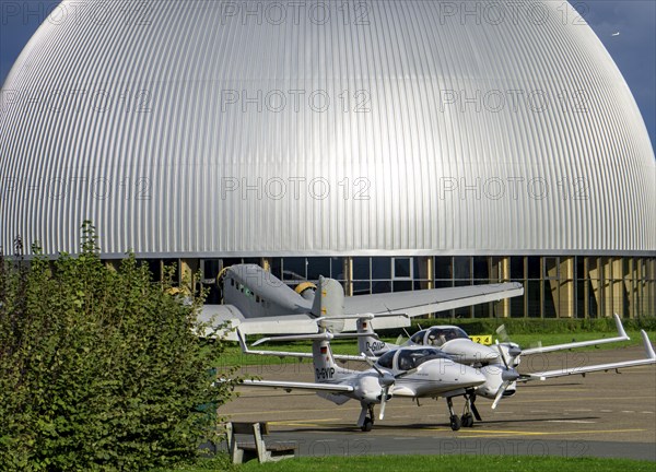 Mülheim-Essen airfield, commercial airfield in the south of Essen and in the east of Mülheim an der