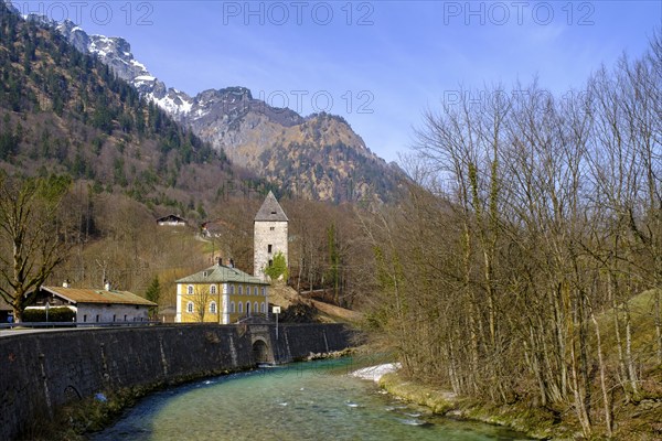 Schellenberger Passturm, Passthurm, watchtower, former border fortification, with Untersberg,