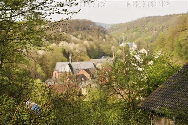 Iserlohn. This year's unusually warm weather in April has already given us a May. Nature exploded