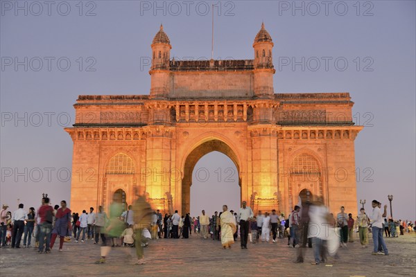 Gateway of India monument, landmark of Mumbai, Mumbai, Maharashtra, India, Asia