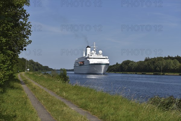 MS Deutschland sails through the Kiel Canal, Kiel Canal, Schleswig-Holstein, Germany, Europe