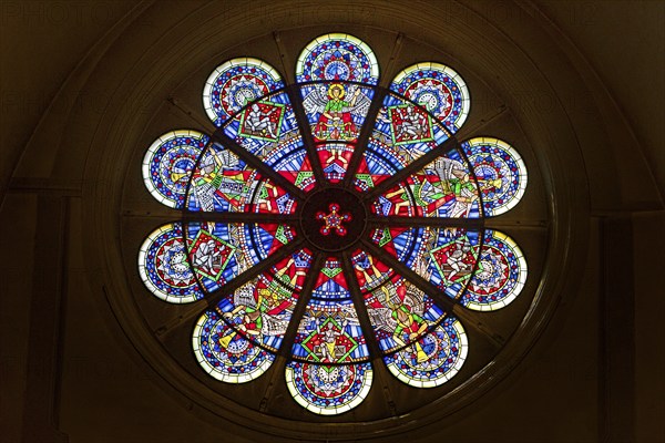 Rose window in the westwork by the glass painter Heinz Hindorf, St. Blasii Cathedral, Braunschweig,