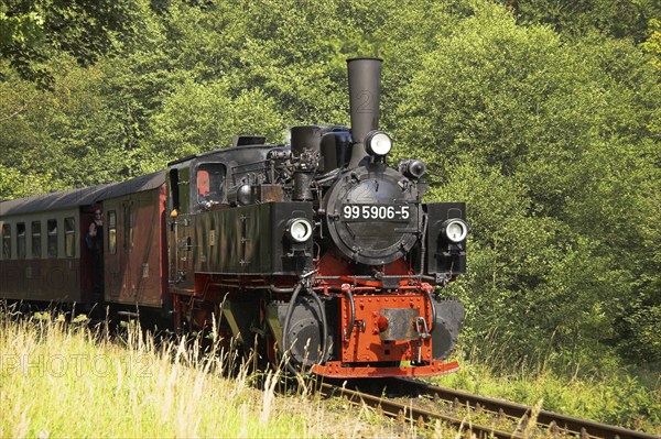HSB, Harz narrow-gauge railway, locomotive, steam engine, smoke, HSB railway, Brockenbahn, Harz,