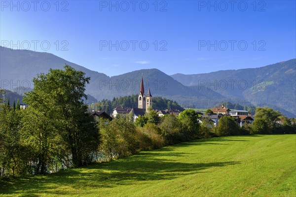 St. Lorenzen, near Bruneck, Pustertal, South Tyrol, Italy, Europe