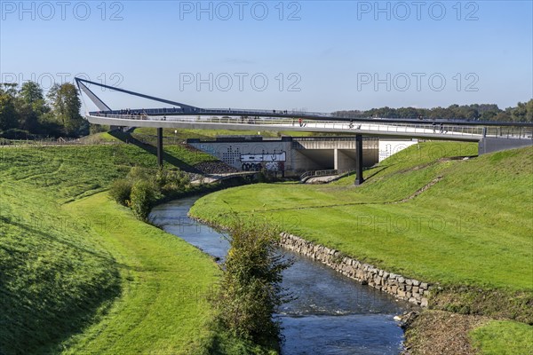 New bridge over the Rhine-Herne Canal and the Emscher, leap over the Emscher, bicycle and