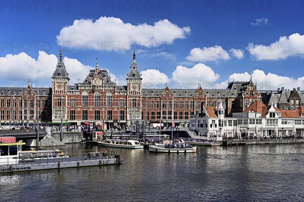 Centraal Station, Amsterdam Central Station, Netherlands
