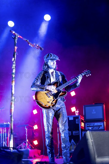 Jökull Júlíusson, singer of Kaleo live on Payback Tour at the Uber Eats Music Hall in Berlin on 05