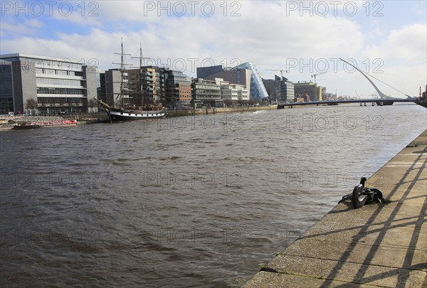 River Liffey looking towards Samuel Beckett bridge, Dublin Docklands, Ireland, Republic of Ireland,