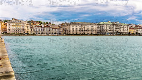 Piazza Unità d'Italia borders directly on the sea, Trieste, harbour city on the Adriatic, Friuli,