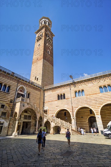 Torre dei Lamberti, Verona, Veneto, Italy, Europe