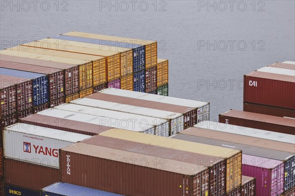 Altenwerder container terminal in Hamburg, 26/07/2024. /