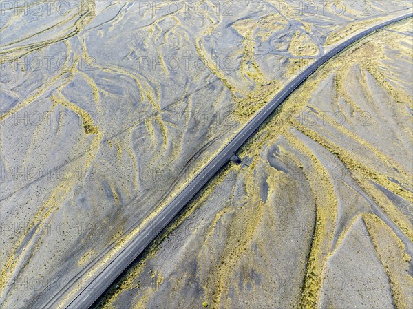 Top down view of the ringroad no. 1, crossing the Skeidararsandur, a flood plain created by glacial