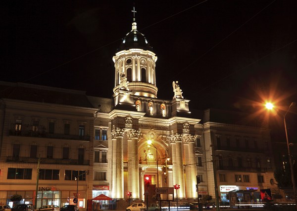 Romania, Banat, city of Arad, city centre, Minorite Church, Roman Catholic Cathedral at night,