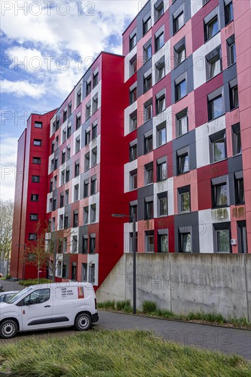 Student hall of residence of the Studierendenwerk Essen-Duisburg in Essen, over 310 furnished rooms