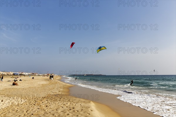 Sandy beach beach Playa de los Lances, kitesurfers and walkers, Tarifa, Strait of Gibraltar, Costa