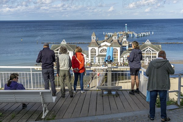 The pier of Sellin, 394 metres long, with restaurant, jetty, tourists, island of Rügen,