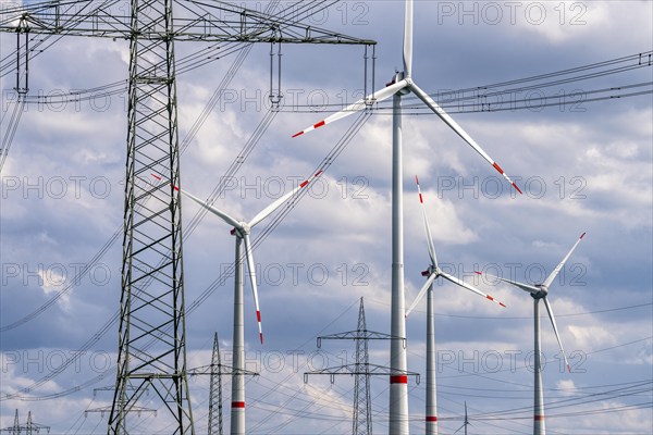 Wind farm north-east of Marsberg, Hochsauerlandkreis, high-voltage line, electricity pylons, North