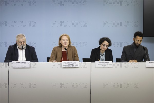(from left to right) Gökay Sofuoglu, Federal Chairman of the Turkish Community in Germany, Lisa