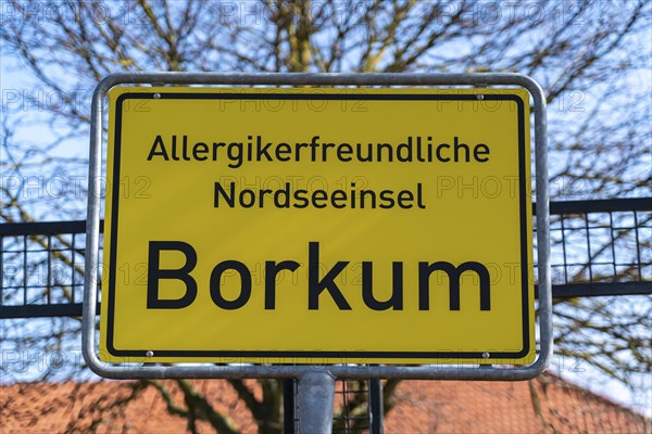 Town entrance sign, Allergy-friendly North Sea island, North Sea island of Borkum, Lower Saxony,