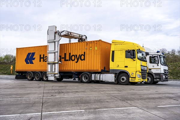 Customs X-ray inspection system, can X-ray entire trucks and check for hiding places, persons,