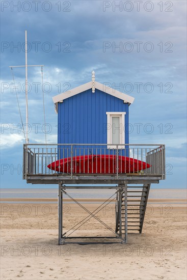 Cabin for lifeguards, blue, observation tower, rescue tower, beach, neutral, North Sea island,