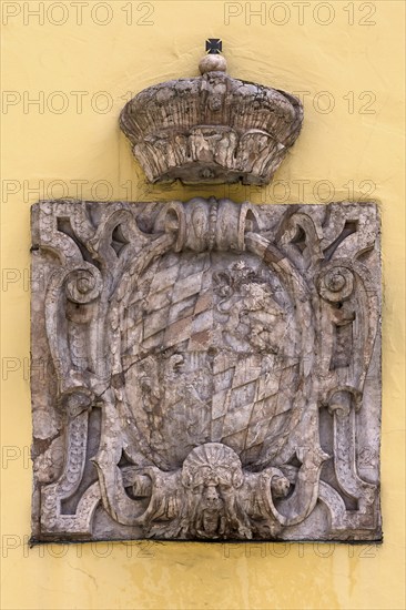 Royal coat of arms on a house wall, Regensburg, Upper Palatinate, Bavaria, Germany, Europe