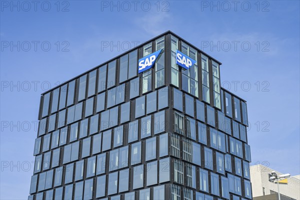 SAP high-rise building, branch office and training centre, administration, Frankfurter Straße,