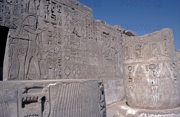Reliefs, Holy of Holies, Medinet Habu, Thebes-West, Luxor, Nile Valley, Egypt, September 1989,