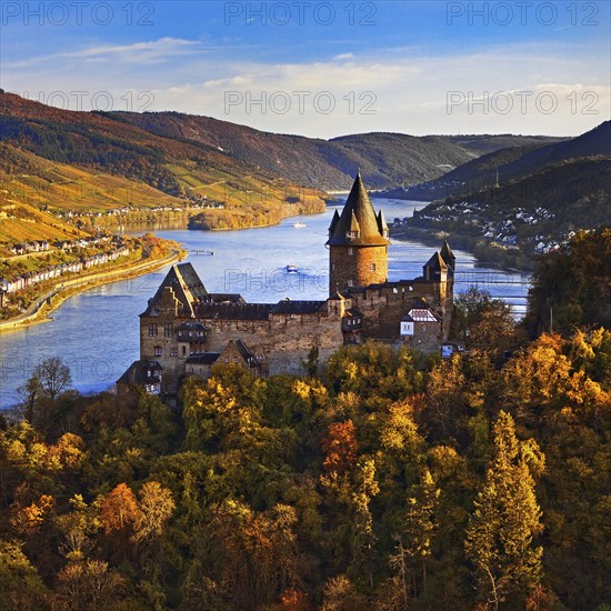 Stahleck Castle, hilltop castle overlooking the Rhine, Bacharach, UNESCO World Heritage Upper