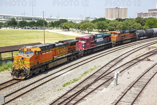 Goods train of the BNSF Railway train railway in Dallas, USA, North America