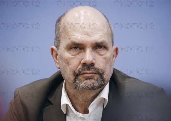 Reinhard Busse, TU Berlin), recorded at a federal press conference on the topic of quality of care