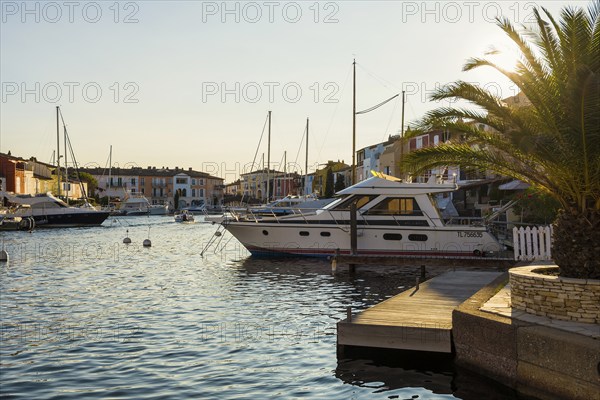 Panorama, Sunset, Port Grimaud, Bay of St. Tropez, Département Var, Cote d'Azur,