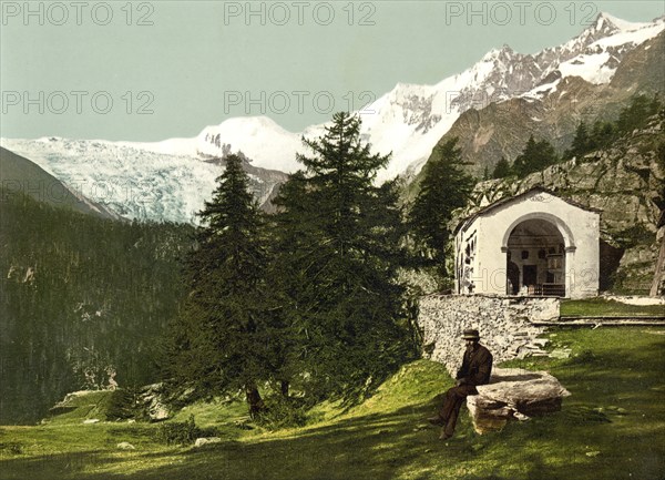 Eine Kapelle in der Nähe von Saas Fee, Wallis, Alpen, Schweiz / A chapel near Saas Fee, Valais,