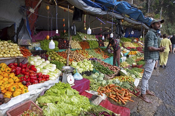 Vegetable stall in Nuwara Eliya, Central Province, Sri Lanka, Asia