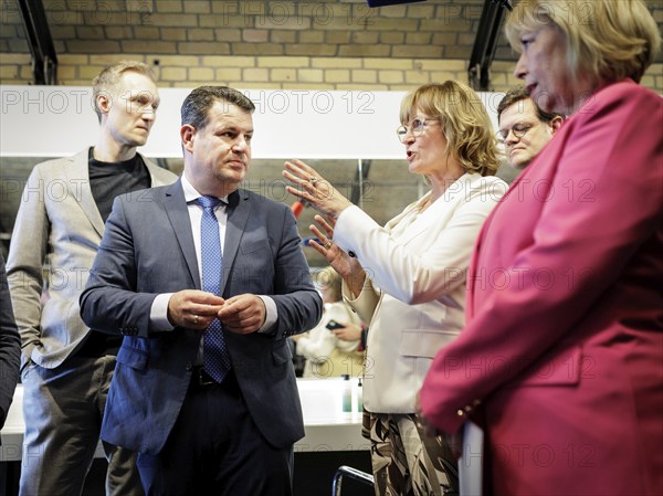 (R-L) Marina Kermer, Chairwoman of the Management Board of the Charlottenburg-Wilmersdorf Job