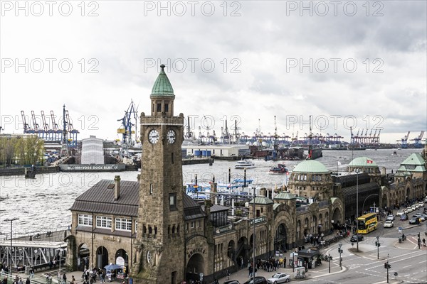St. Pauli Landungsbrücken with tide gauge tower and Elbe, behind Hamburg harbour, Hamburg, Germany,