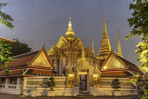 Phra Mondop Library of the Buddhist temple Wat Pho at dusk, Bangkok, Thailand, Asia