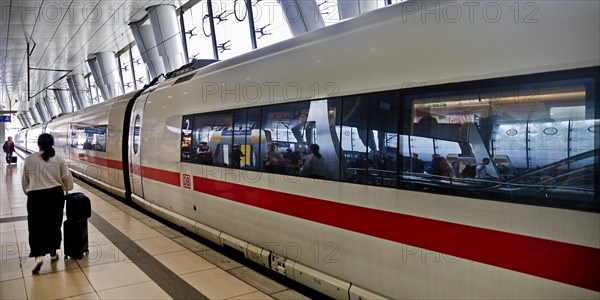 Intercity-Express ICE on the platform at the long-distance railway station, airport, Frankfurt am