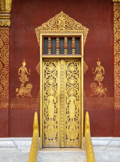 Ornate door at Wat Sensoukaram, Luang Prabang, Laos, Asia