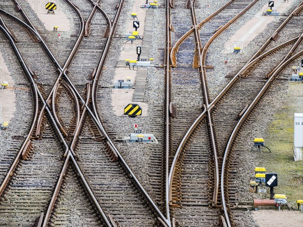Railway switches, multiple directions, Hamburg harbor, Germany, Europe