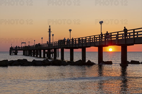 Sunset, silhouettes, pier, Baltic Sea, Wustrow, Darß, Mecklenburg-Vorpommern, Germany, Europe