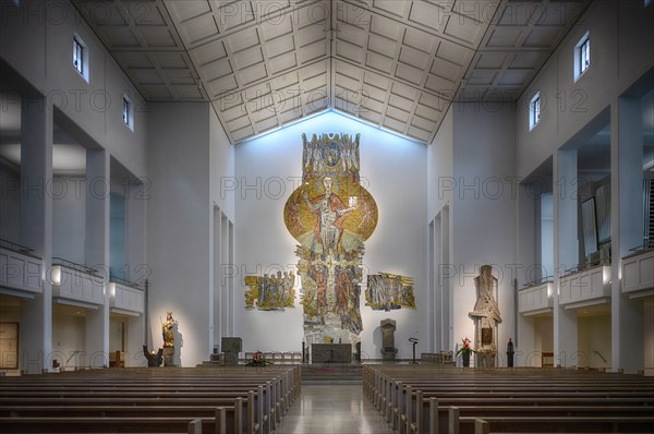 Interior view of choir, altar, Cathedral Church of St Eberhard, Eberhardskirche, Stuttgart,