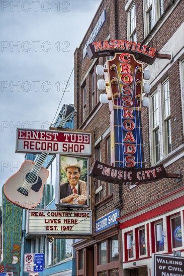 Ernest Tubb Record Shop and Nashville Crossroads live music venue in The District on Lower Broadway