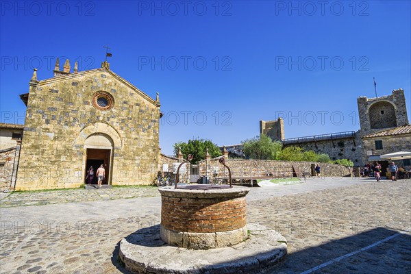 Church of Santa Maria Assunta, Monteriggioni, Tuscany, Italy, Europe